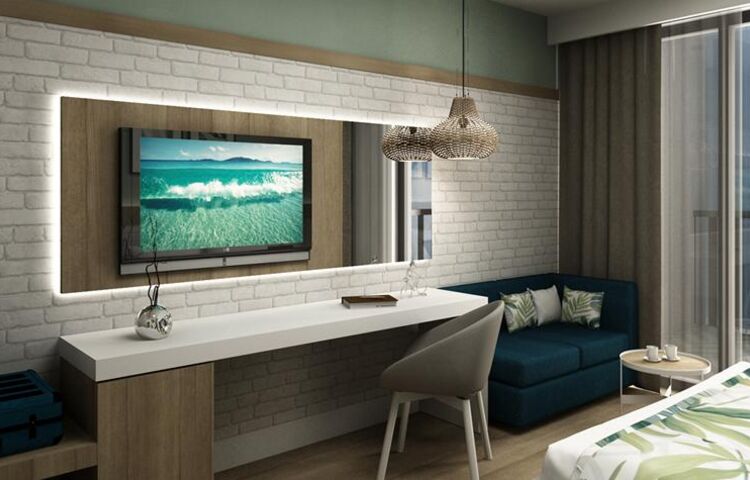 Sailor's Beach Club