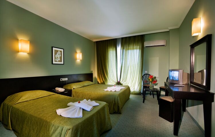 Larissa Beldibi Hotel