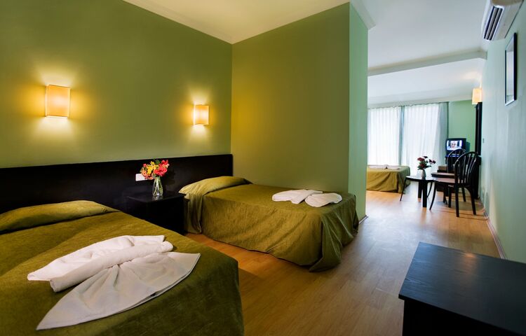 Larissa Beldibi Hotel