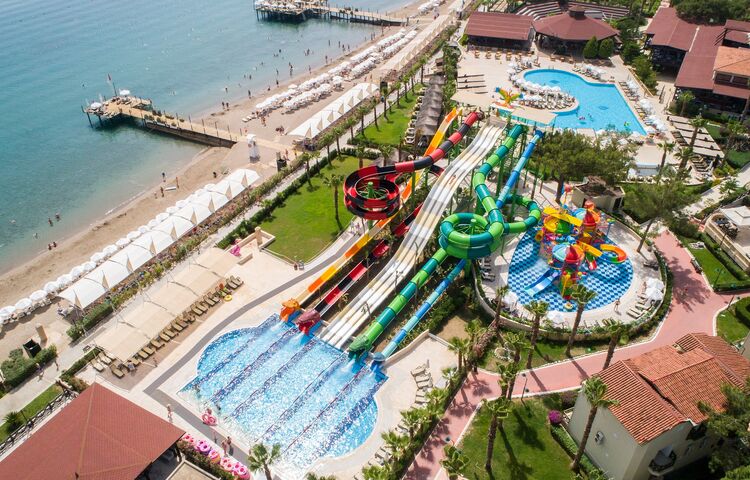 Crystal Flora Beach Resort