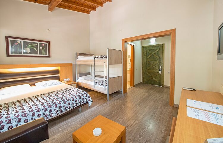 Crystal Flora Beach Resort