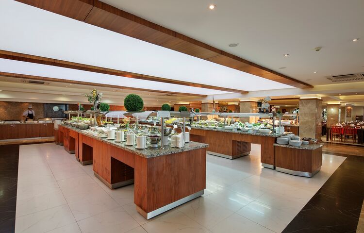 Crystal Flora Beach Resort