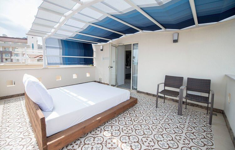 Crystal Aura Beach Resort Spa