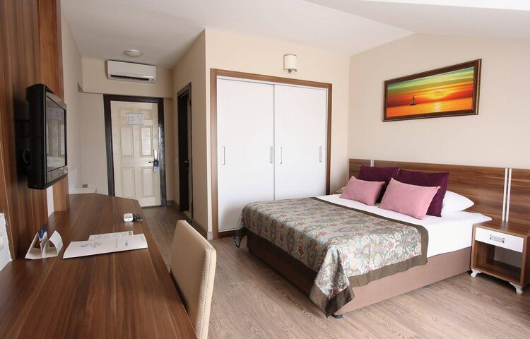 Crystal Aura Beach Resort Spa