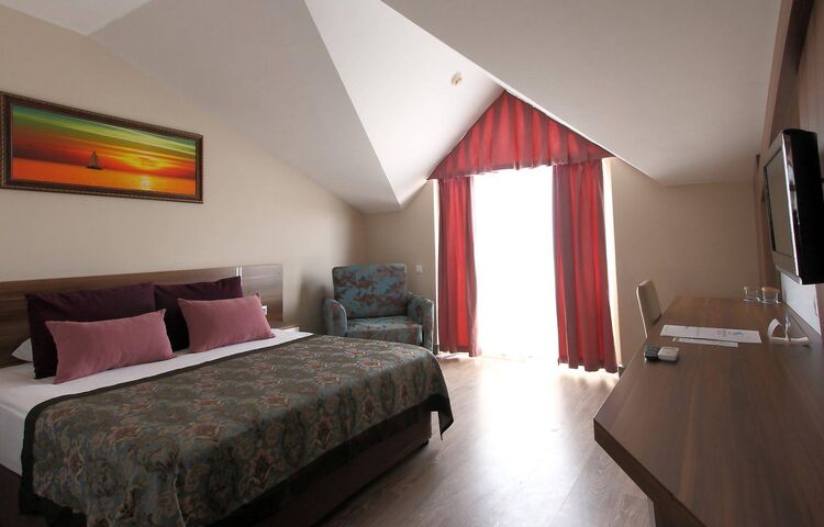 Crystal Aura Beach Resort Spa
