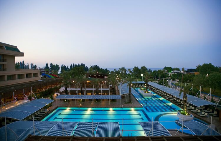 Crystal Deluxe Resort Spa Hotel