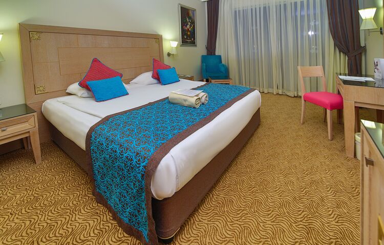 Crystal Deluxe Resort Spa Hotel