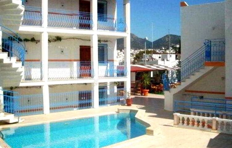 Artı Şahin Apart Otel