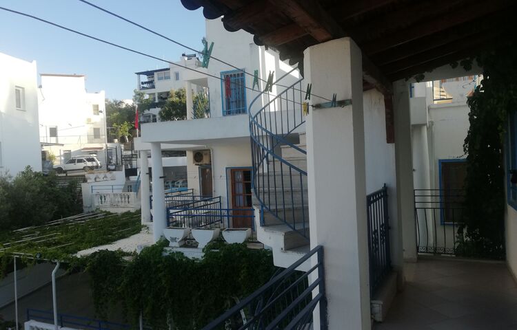Artı Şahin Apart Otel