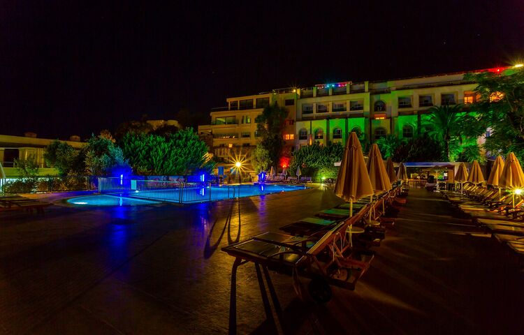 Royal Asarlık Beach Hotel