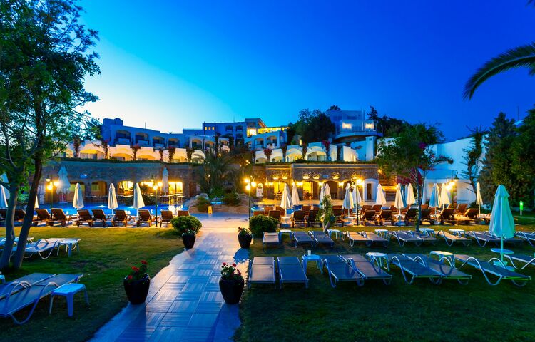 Royal Asarlık Beach Hotel