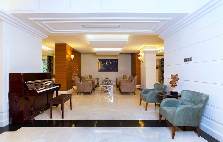 Royal Asarlık Beach Hotel