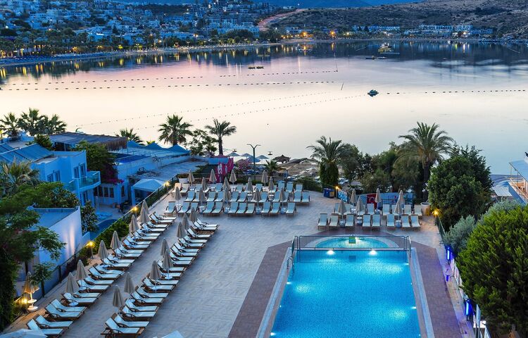 Royal Asarlık Beach Hotel