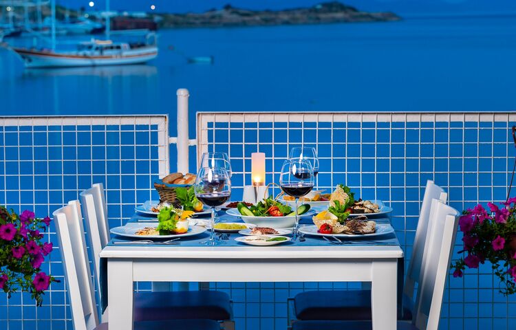 Royal Asarlık Beach Hotel