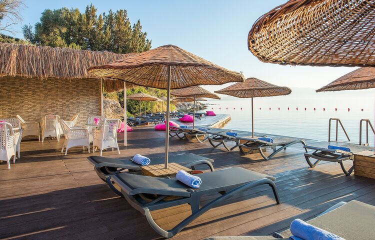 Altın Yunus Resort & Thermal Hotel