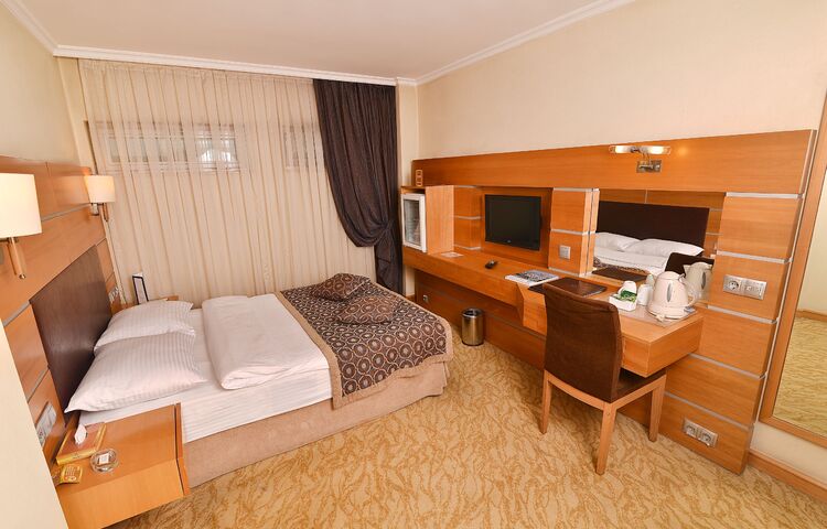 Ankara Plaza Hotel
