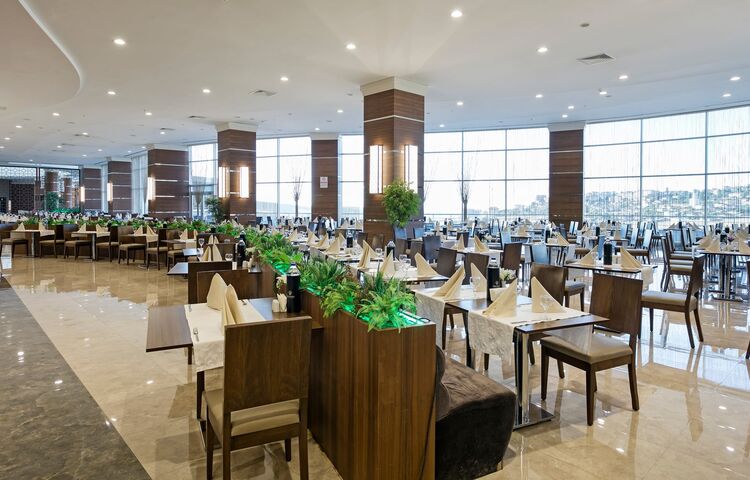 Grannos Thermal Hotel & Convention Center