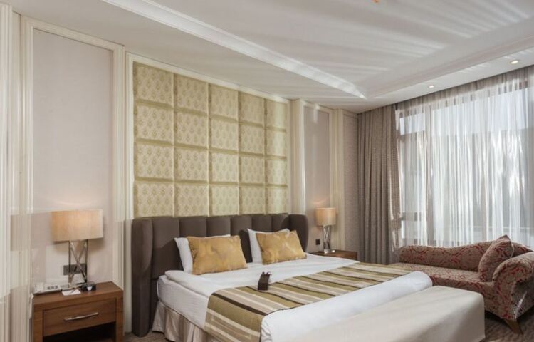 Grannos Thermal Hotel & Convention Center