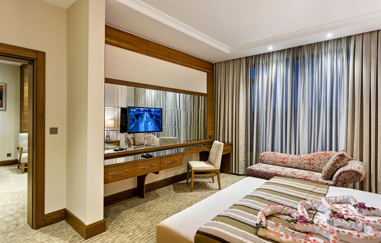 Grannos Thermal Hotel & Convention Center
