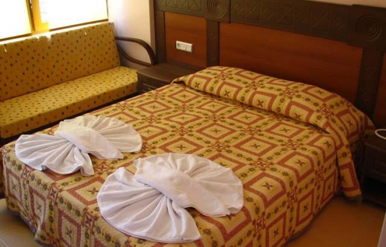 DORIAN HOTEL 