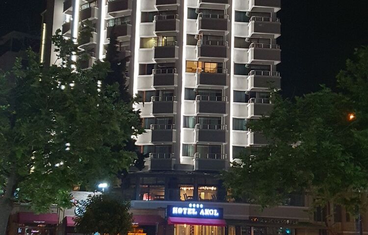 Akol Hotel