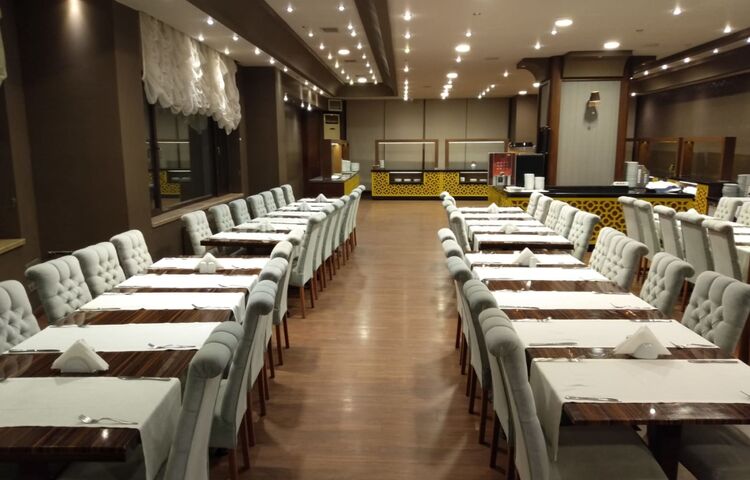 Akol Hotel