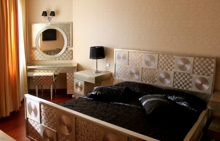 Rena Hotel