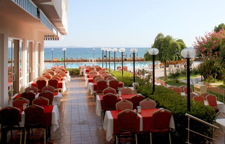 Rena Hotel