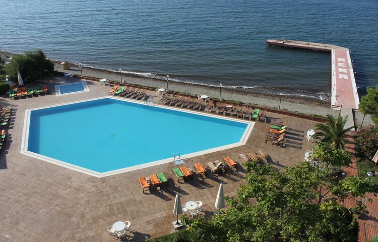 Rena Hotel