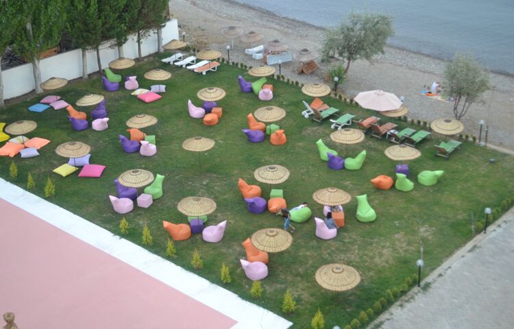 Rena Hotel