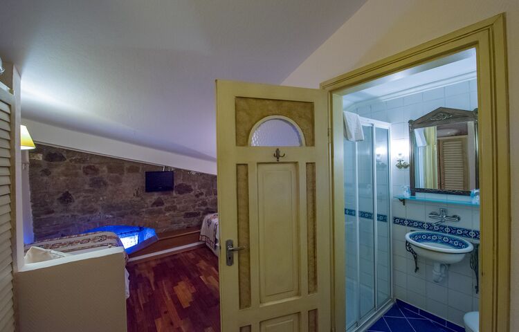 Assos Nazlıhan Hotel