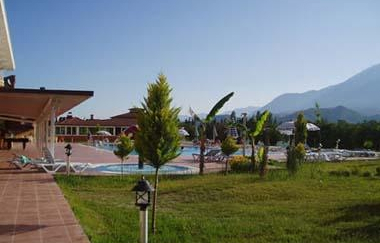 AURA RESORT HOTEL 