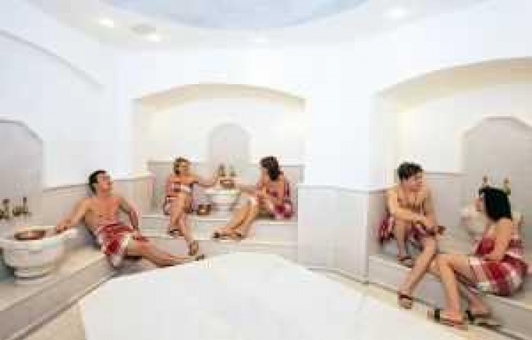 3S BEACH CLUB
