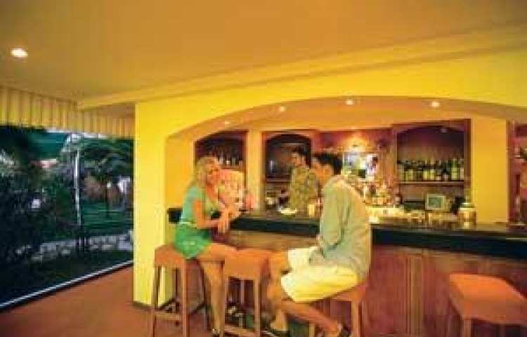 FESTIVAL CLUB HOTEL 