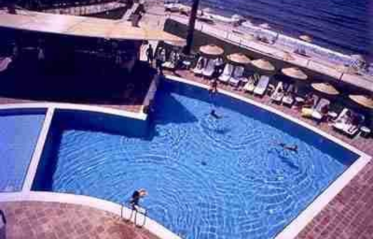 FAUSTINA HOTEL