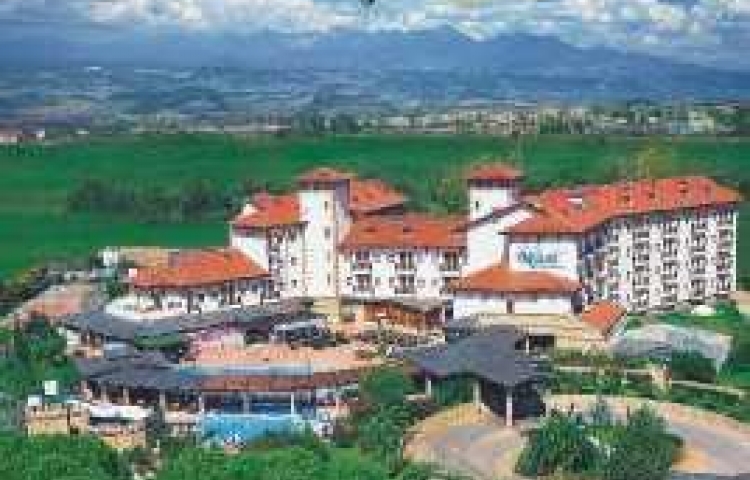 NISOS HOTELS VARUNA