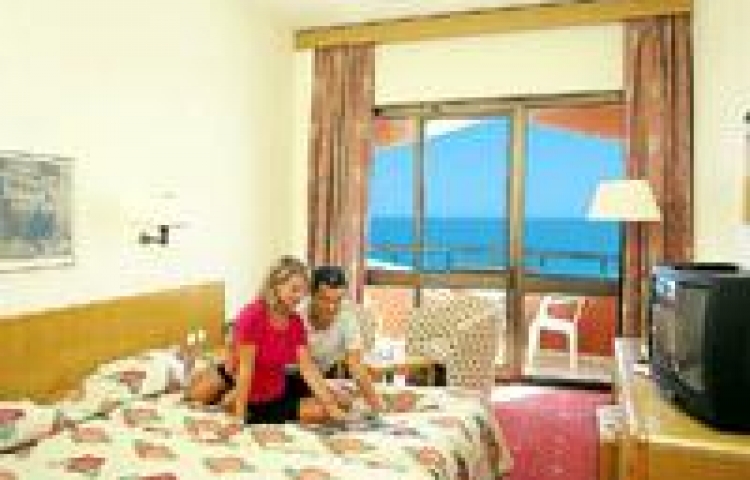 KAMELYA WORLD SELIN 