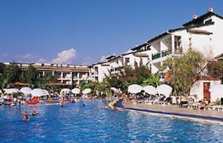 CLUB OASIS BEACH