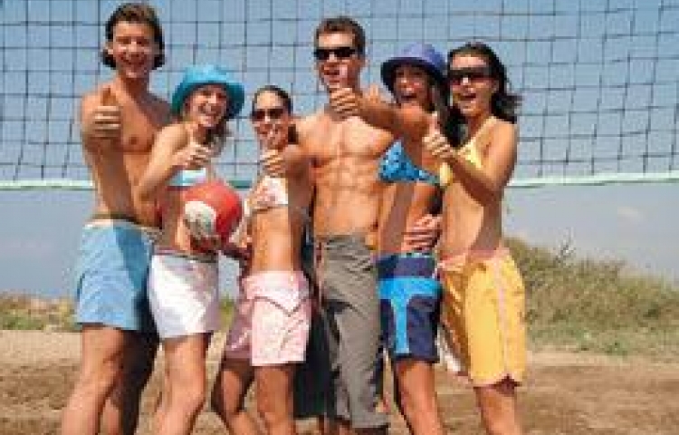 CLUB OASIS BEACH