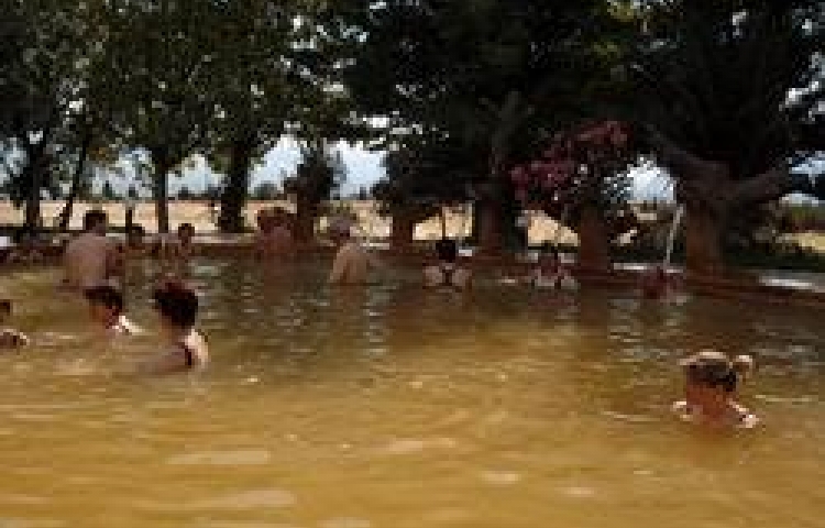 LYCUS RIVER HOTEL