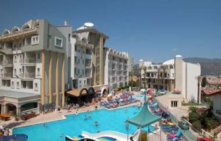 GRAND CETTIA HOTEL