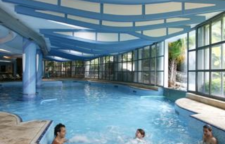 GRAND AZUR HOTEL