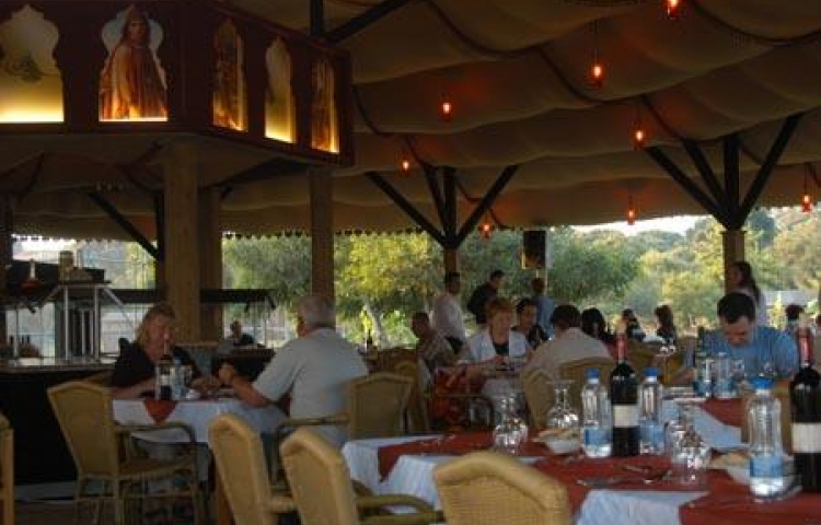 JUSTiNiANO WiSH GRAND KEMER