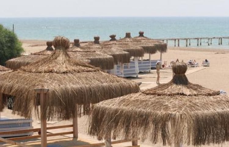 JUSTiNiANO WiSH GRAND KEMER