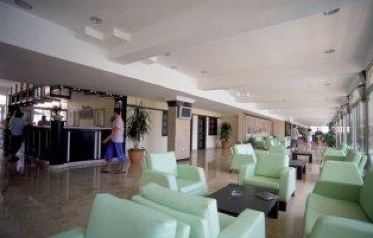CAMYUVA BEACH HOTEL
