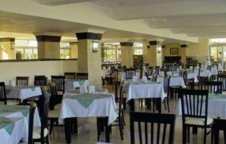 CAMYUVA BEACH HOTEL
