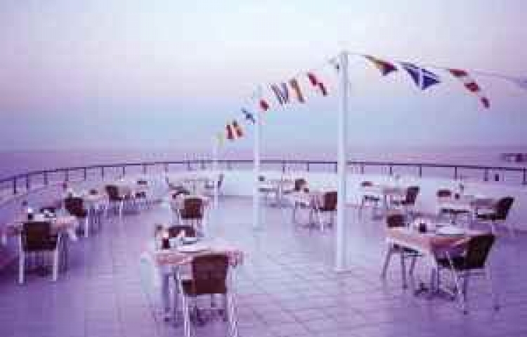 CATAMARAN RESORT HOTEL
