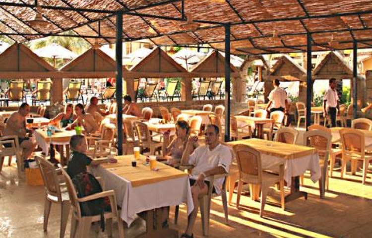 MAHBERi BEACH HOTEL