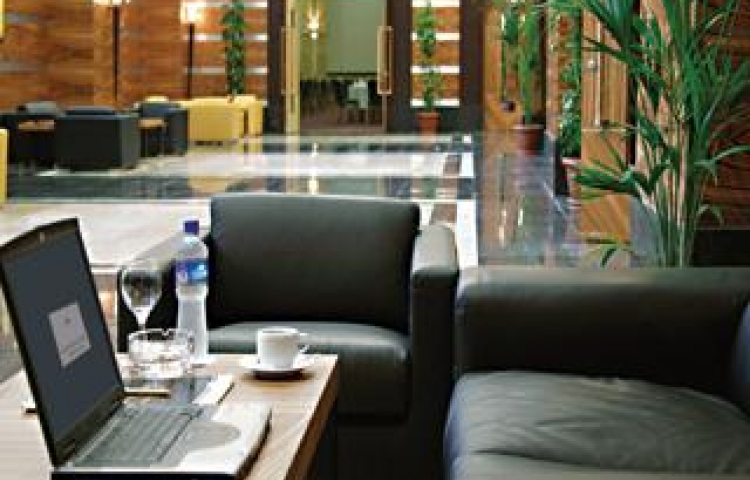 AMARA BEACH RESORT SIDE