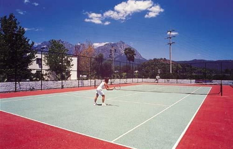 GREENWOOD RESORT